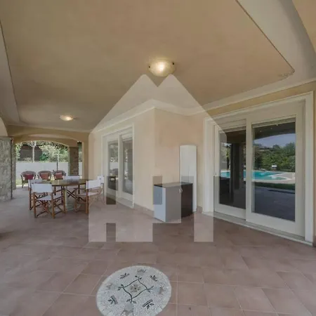 Villa Leo *