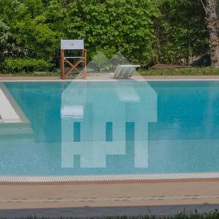 Villa Villa Leo